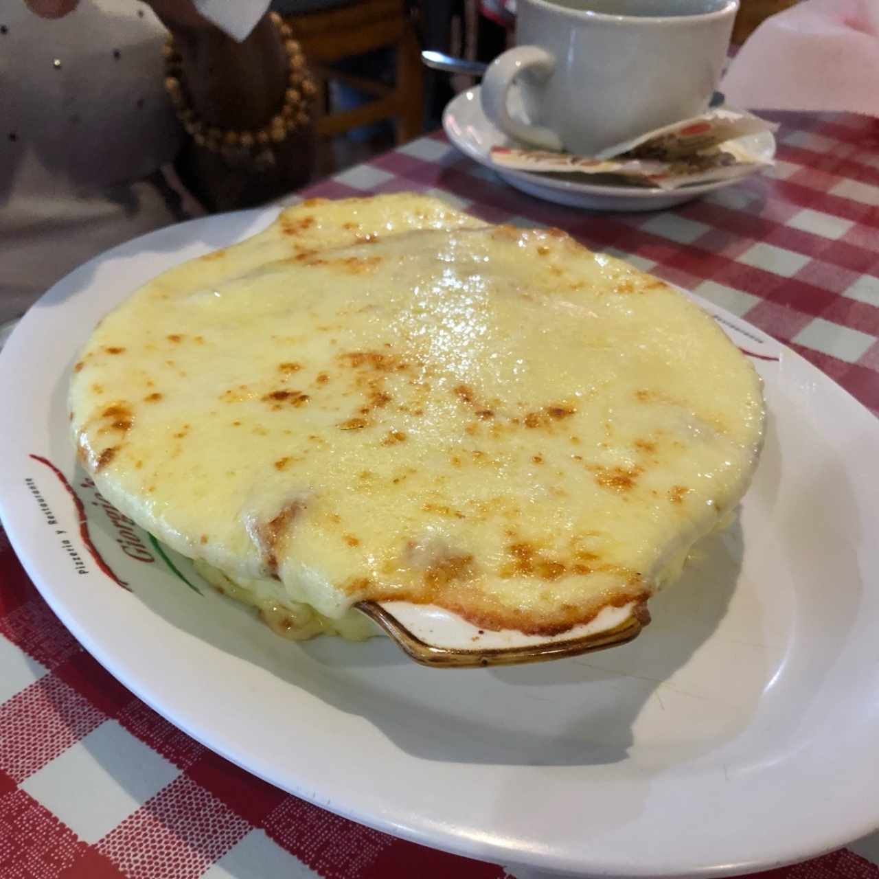 lasagna gratinada de pollo