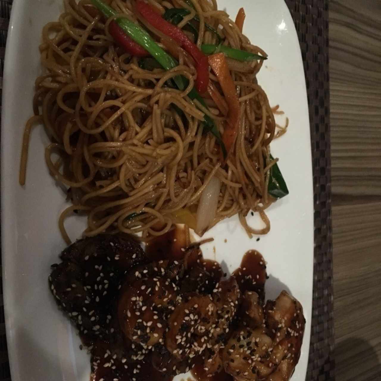 Tepanyaki Mixto con pasta