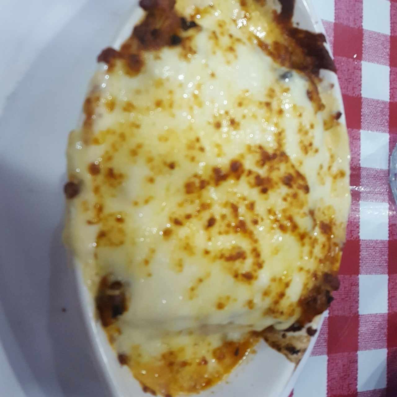 lasaña de carne gratinada