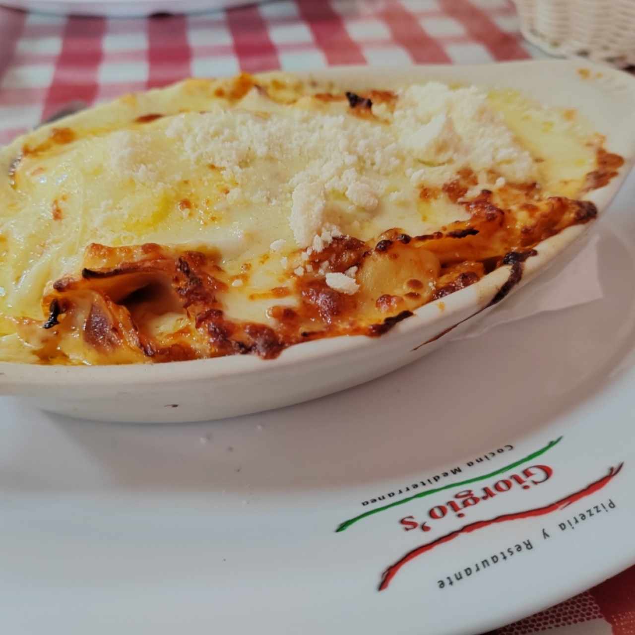 Lasagna gratinada