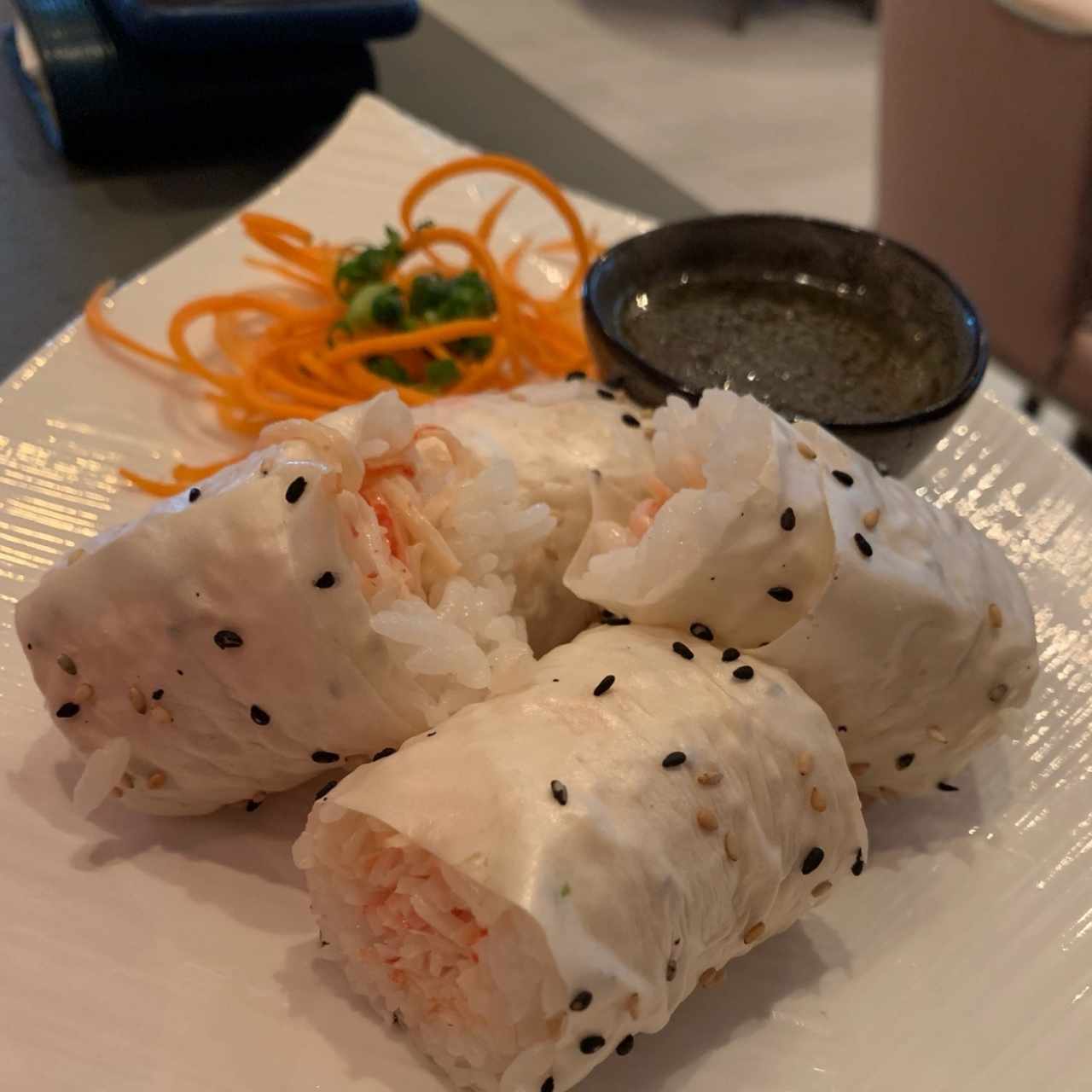 SUSHI BAR - YOO KANI ROLL