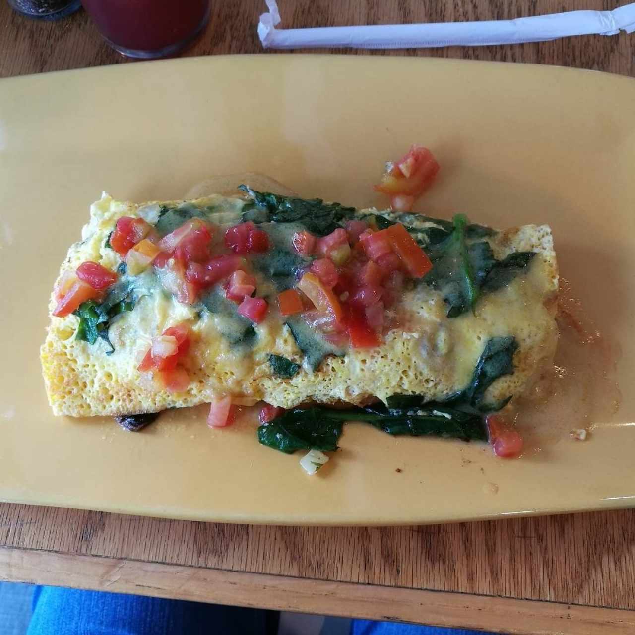 Spinach & mushroom omelette