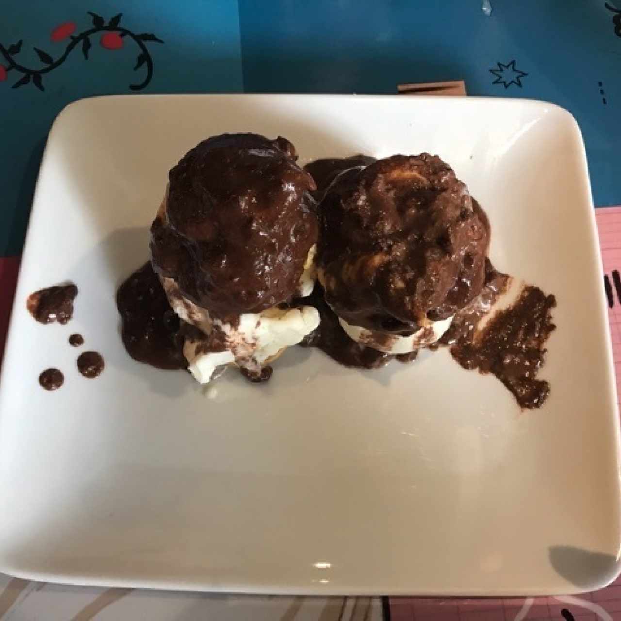 I DOLCI - Profiteroles