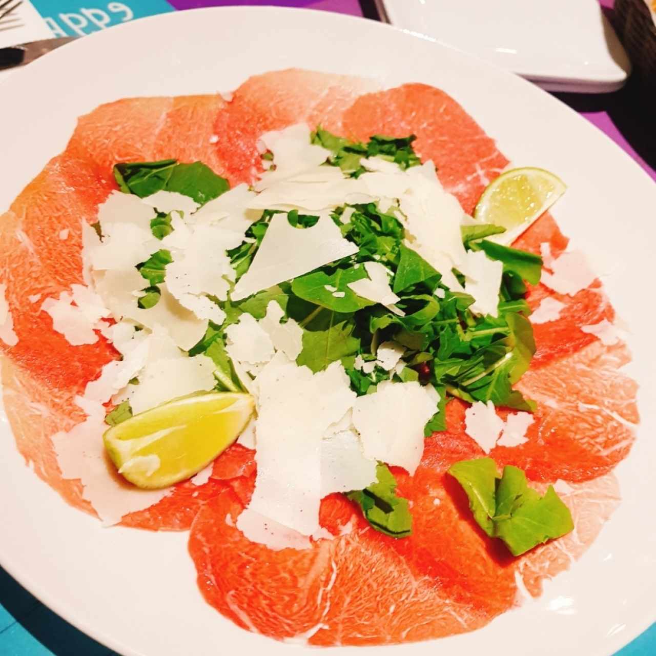 Carpaccio Aida. 