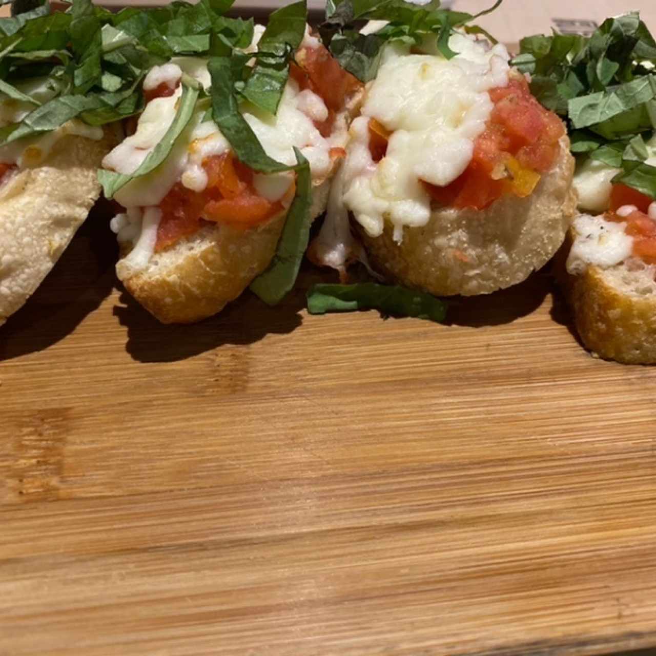 ANTIPASTI - BRUSCHETTA