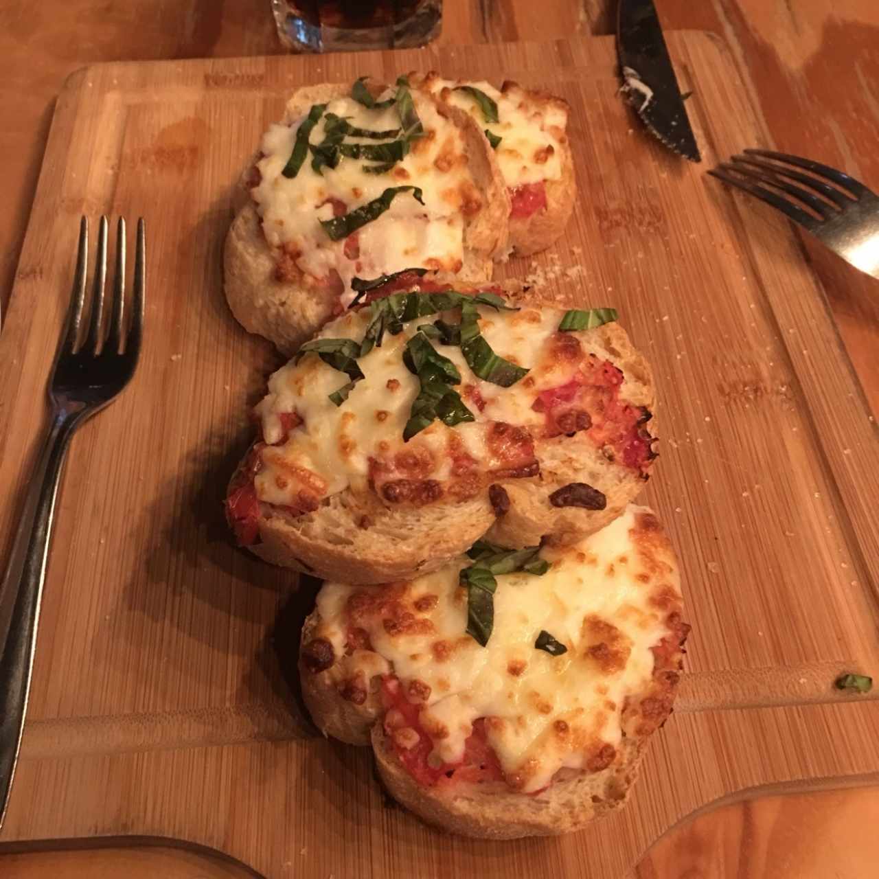 ANTIPASTI - BRUSCHETTA