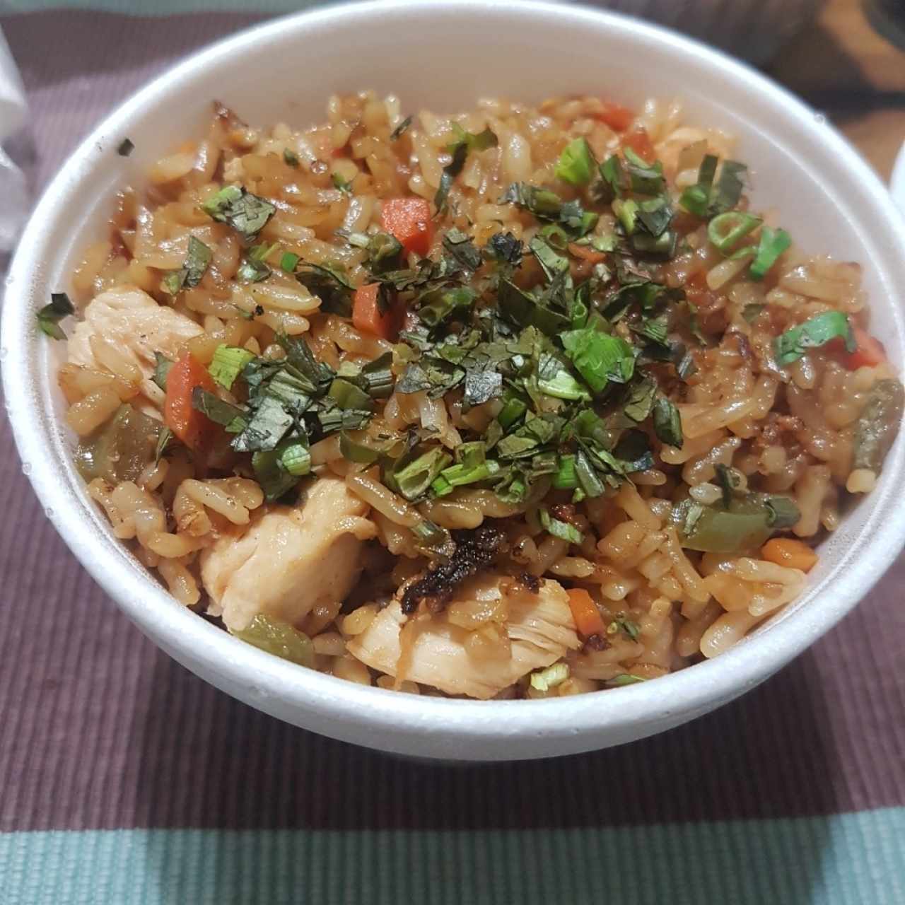 yakimeshi de pollo 