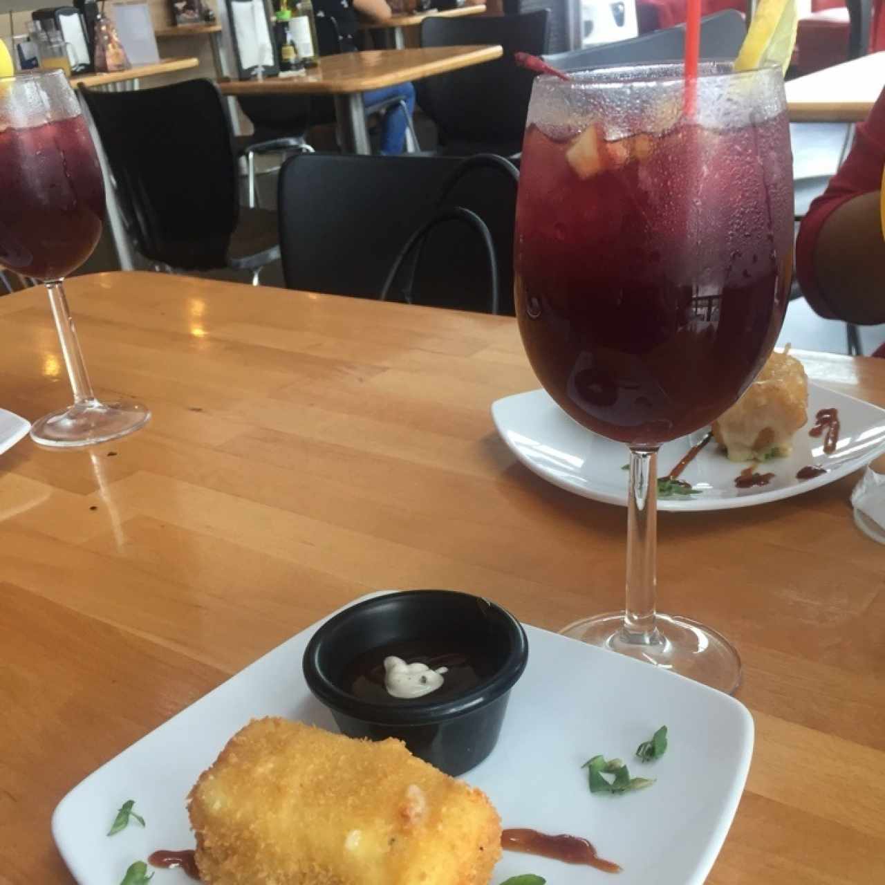 brocheta de queso de entrada + sangria!