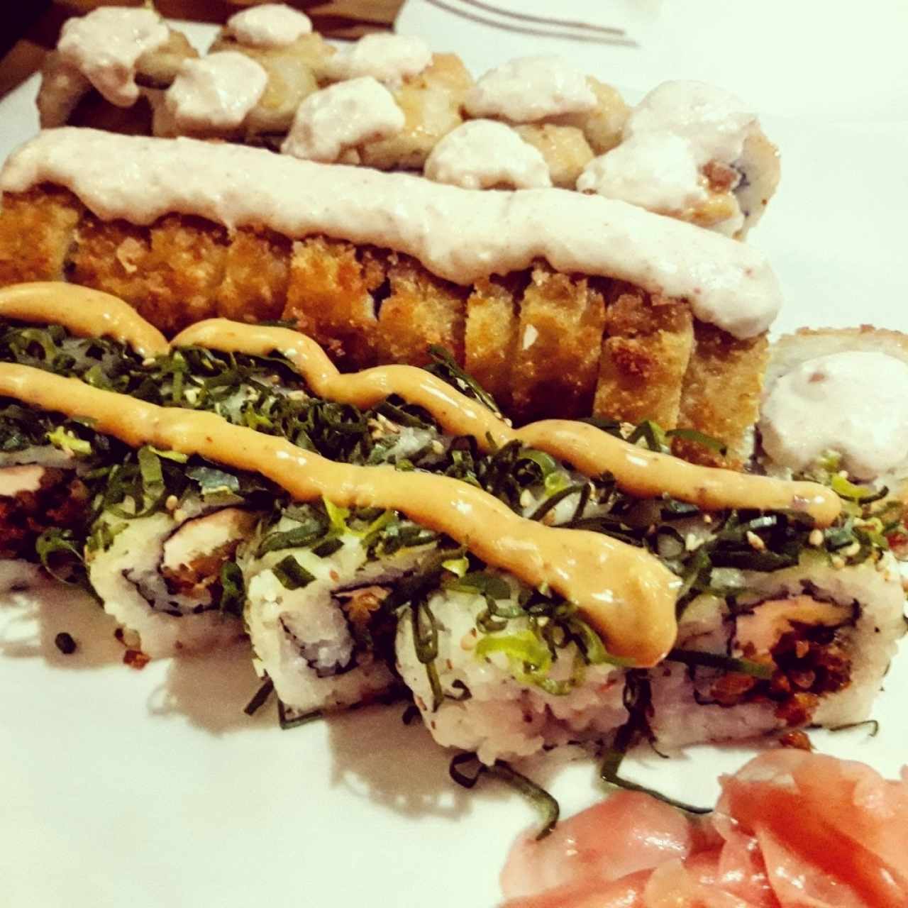 Bomba Roll, Veggie Roll, Apanadito Roll