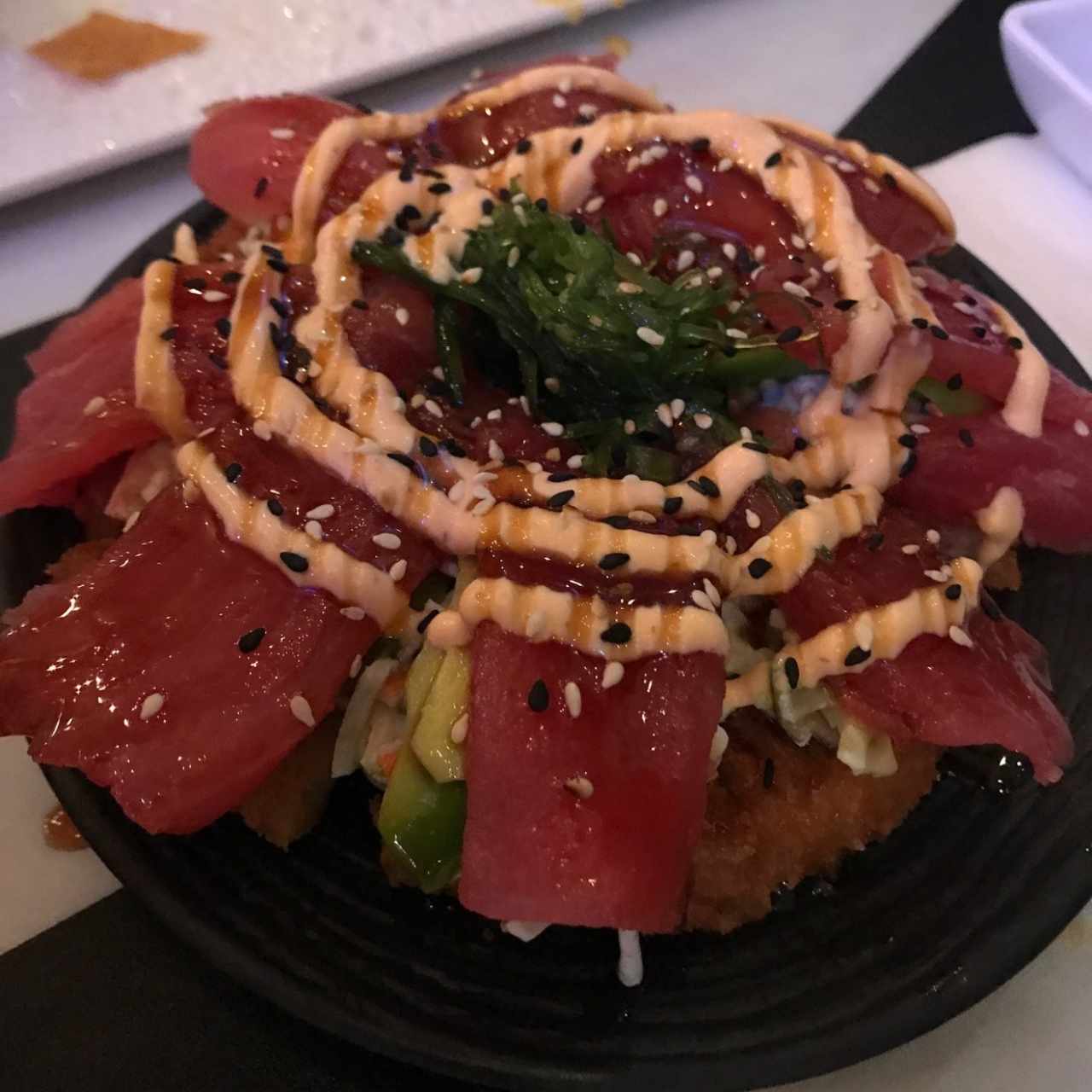 Para compartir - Sushi pizza atún