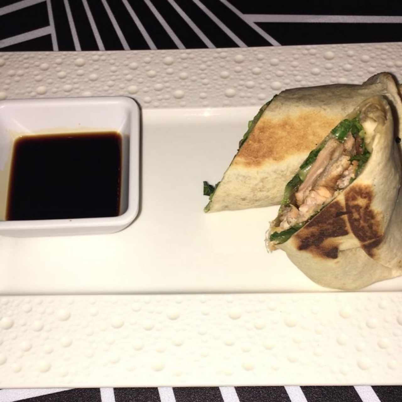 wrap de salmon teriyaki