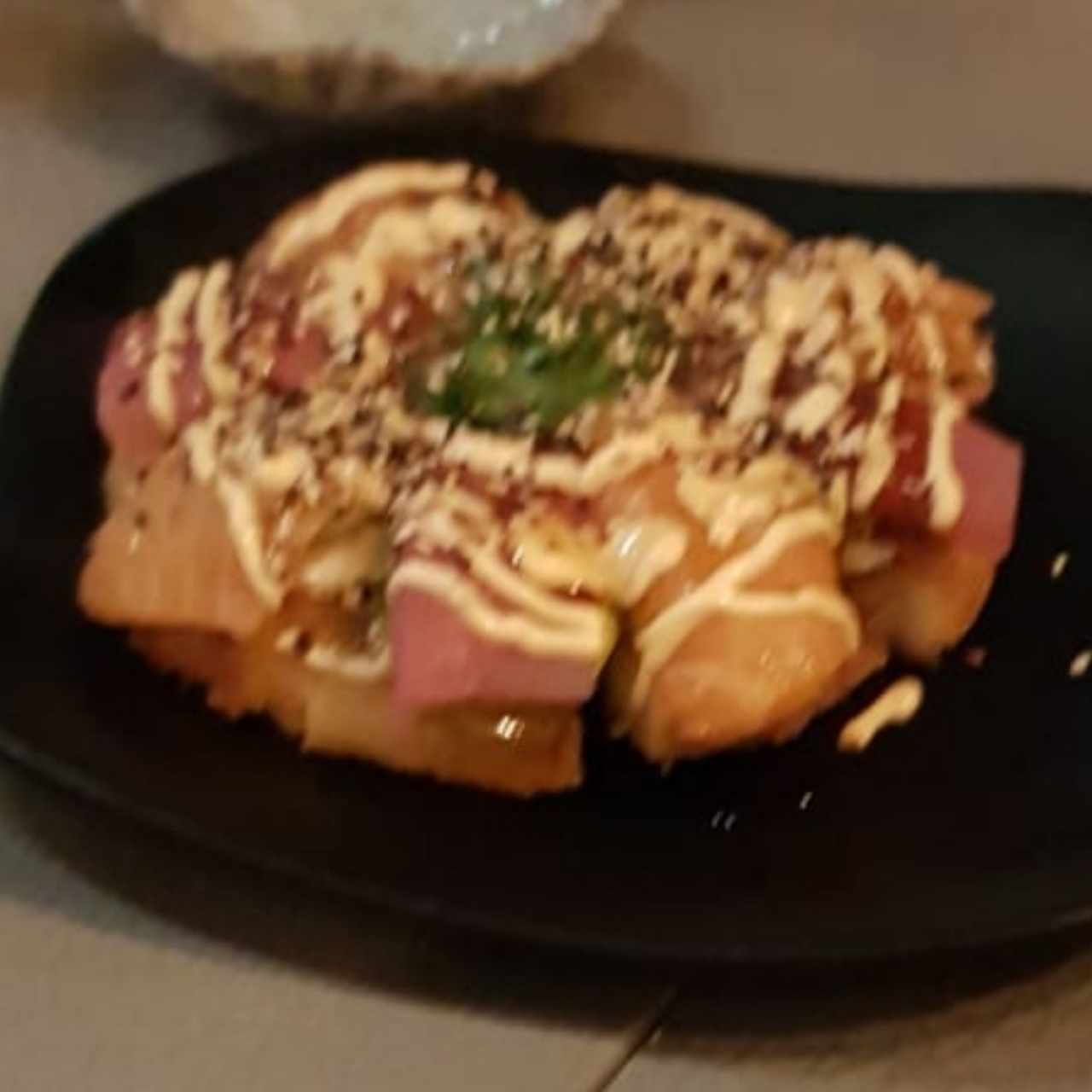 Para compartir - Sushi pizza atún