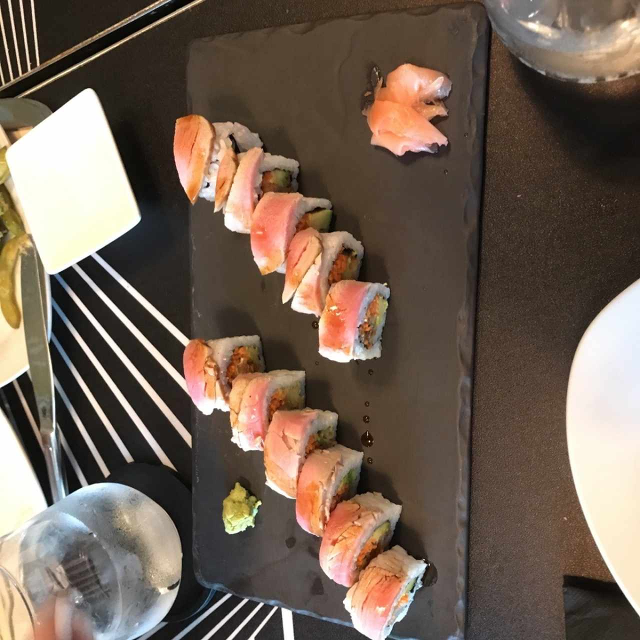 Sushi Bar - KAVA roll