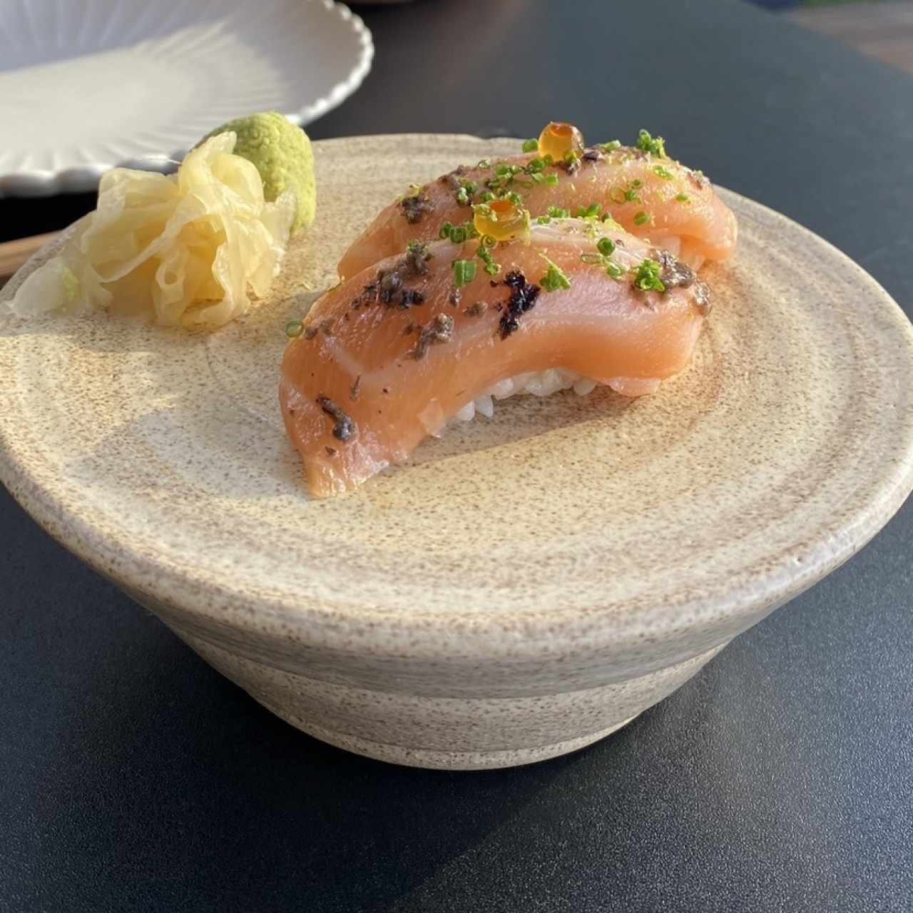 NIGIRI +SASHIMI - SALMON