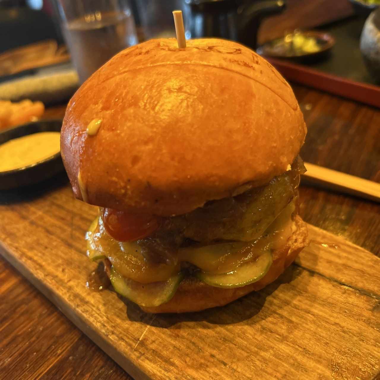 MAIN - BURGER