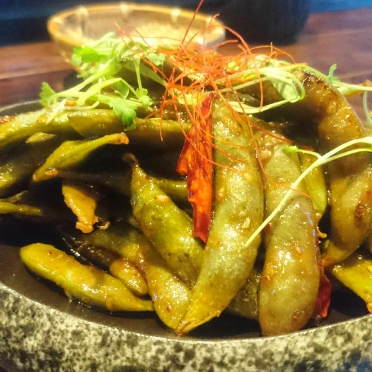 HOT - SPICY EDAMAME