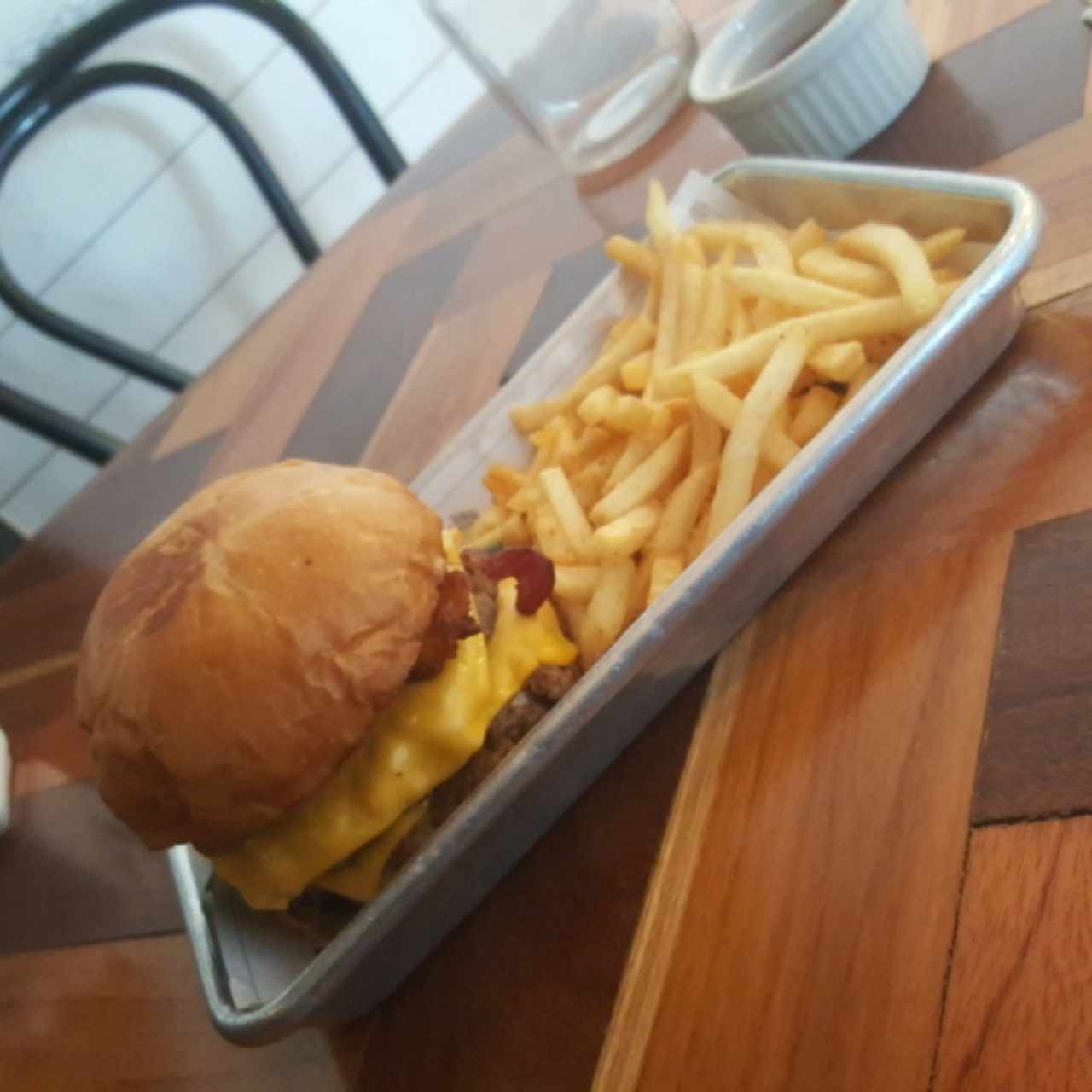 Hamburguesa Cafe Unido