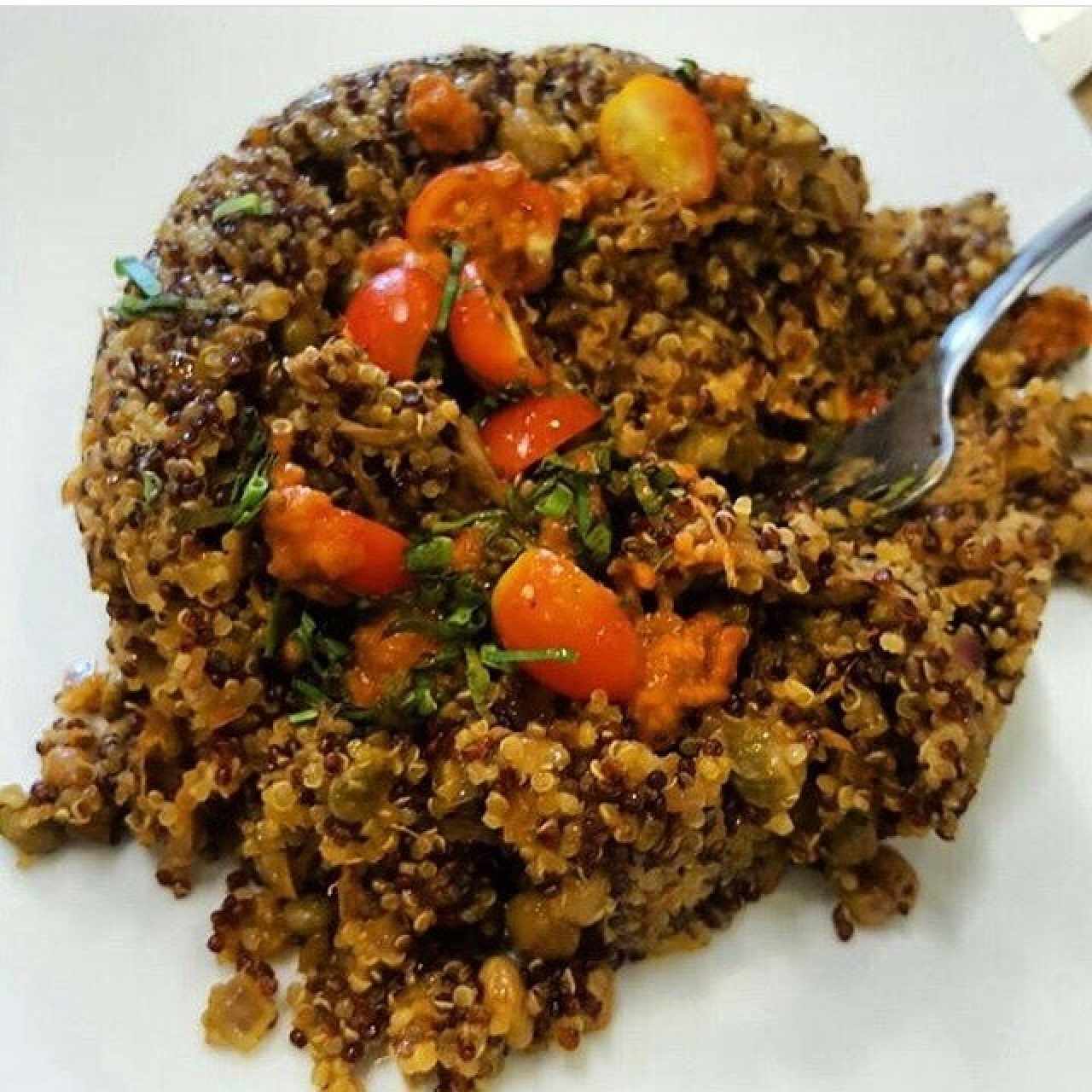 Boll de quinoa Panameño