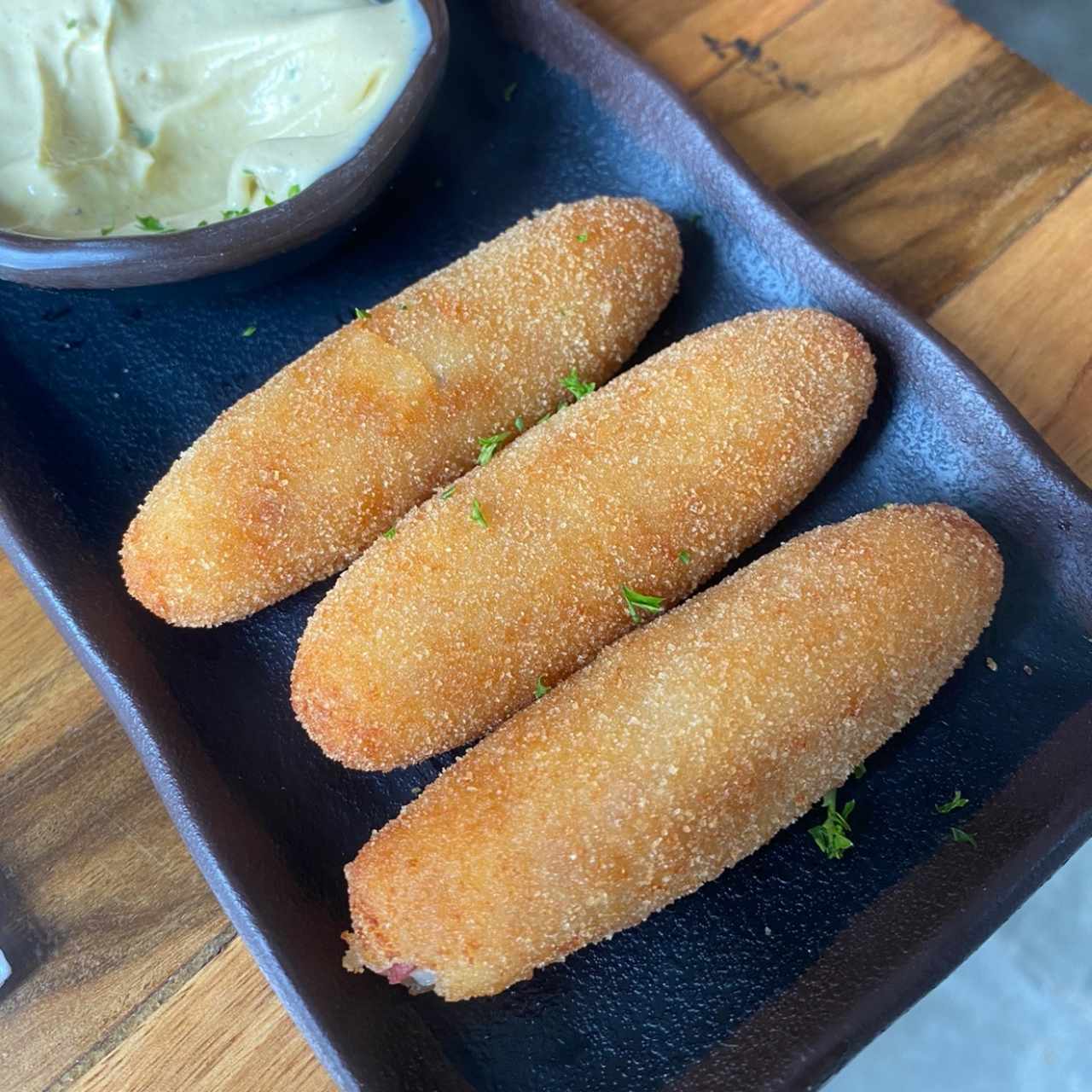 Croquetas cremosas de jamón ibérico de bellota