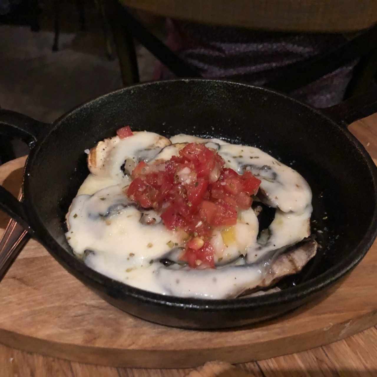 hongos portobelo con provolone