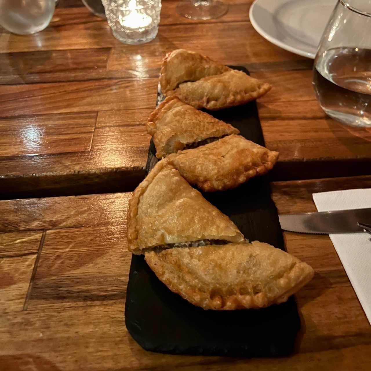 Empanadas argentinas de filete cortado a cuchillo