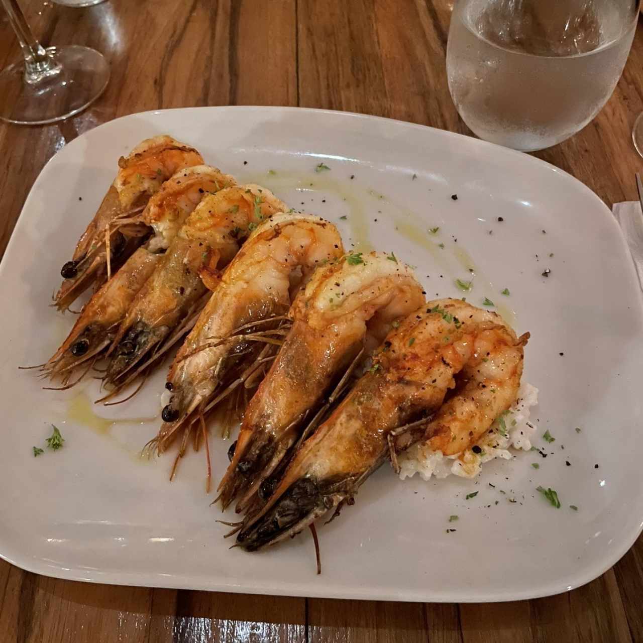 Camarones al ajillo