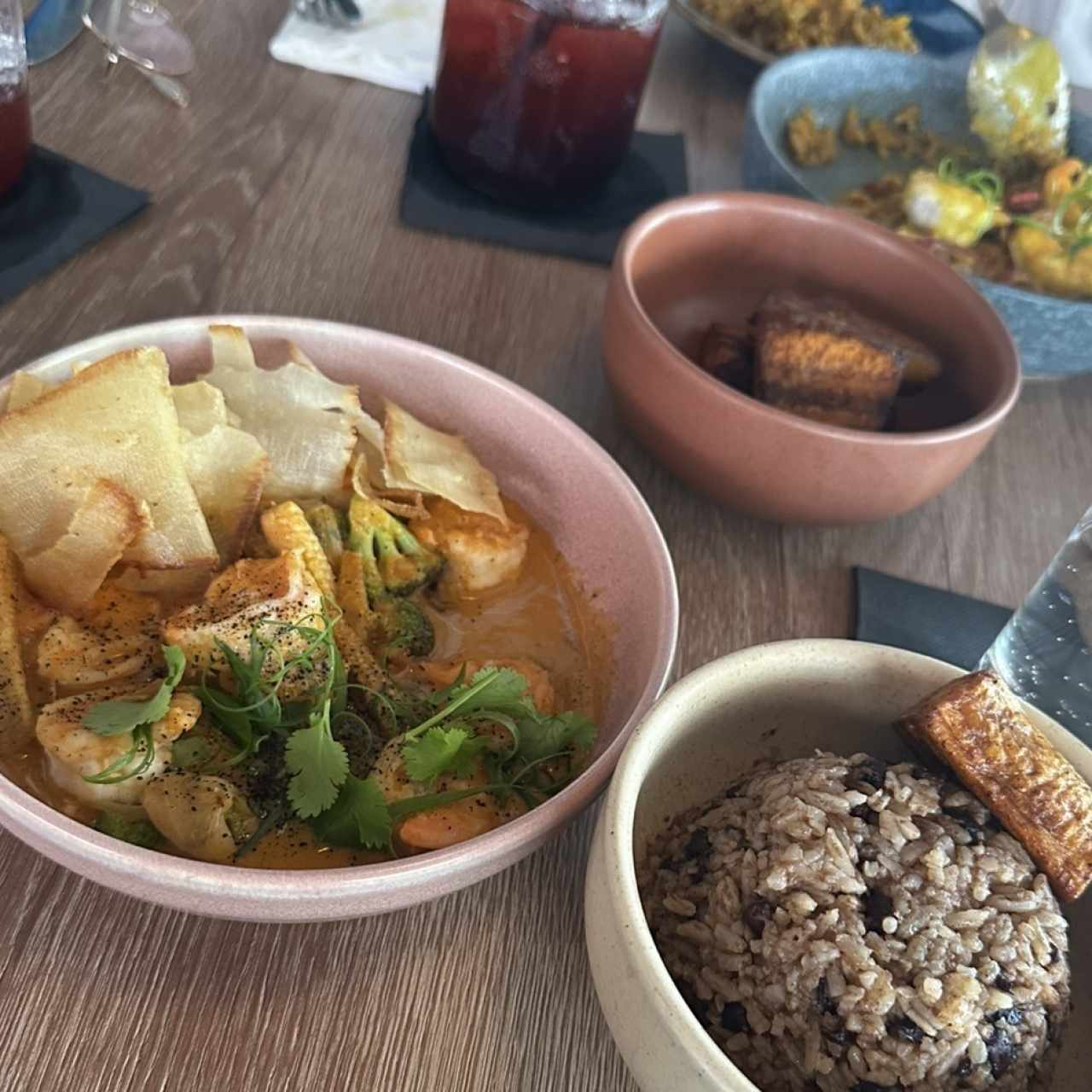 Camarones con Coco y Curry rojo