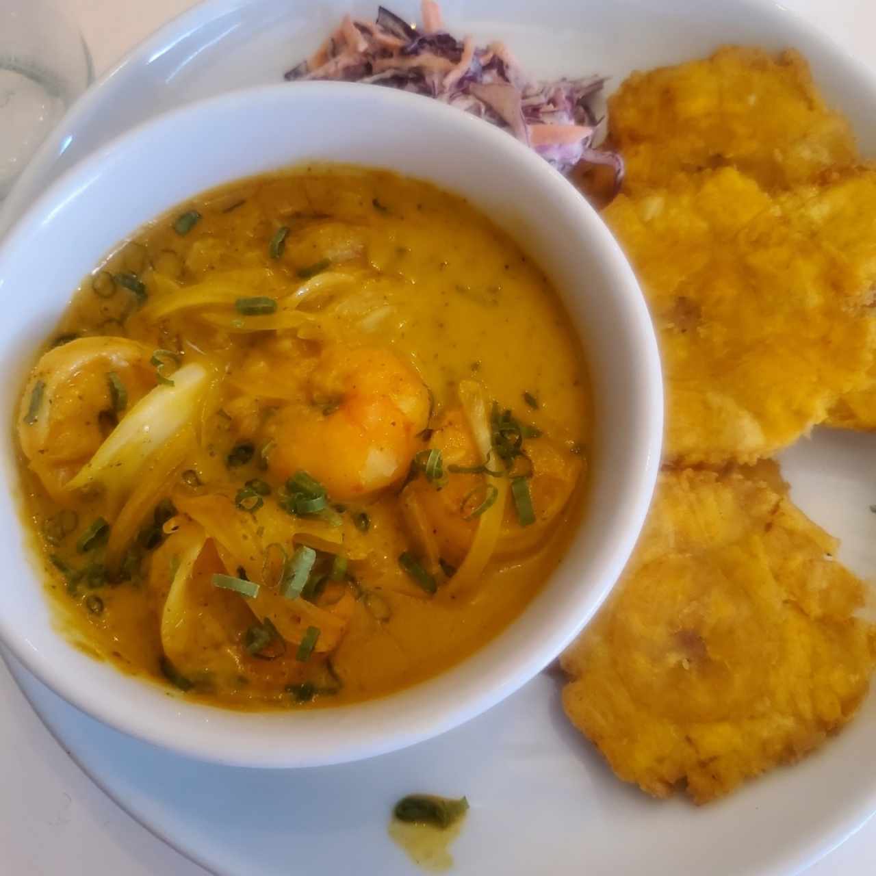 Camarones con coco y curry 