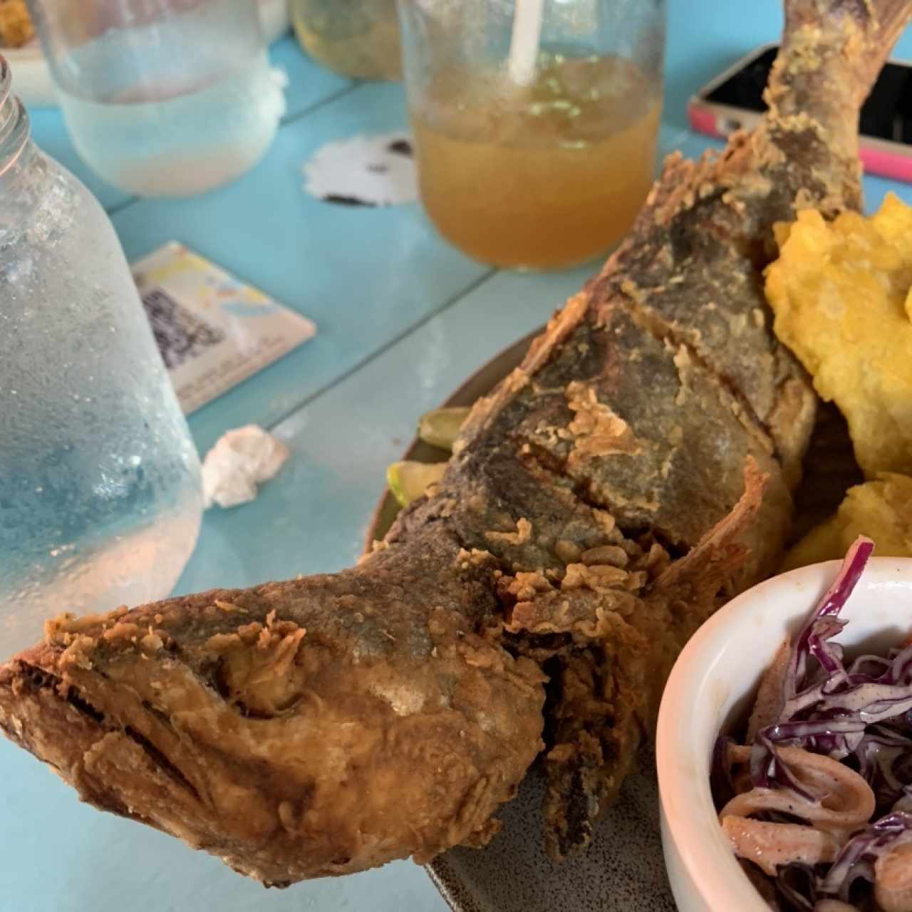 Pescado frito entero