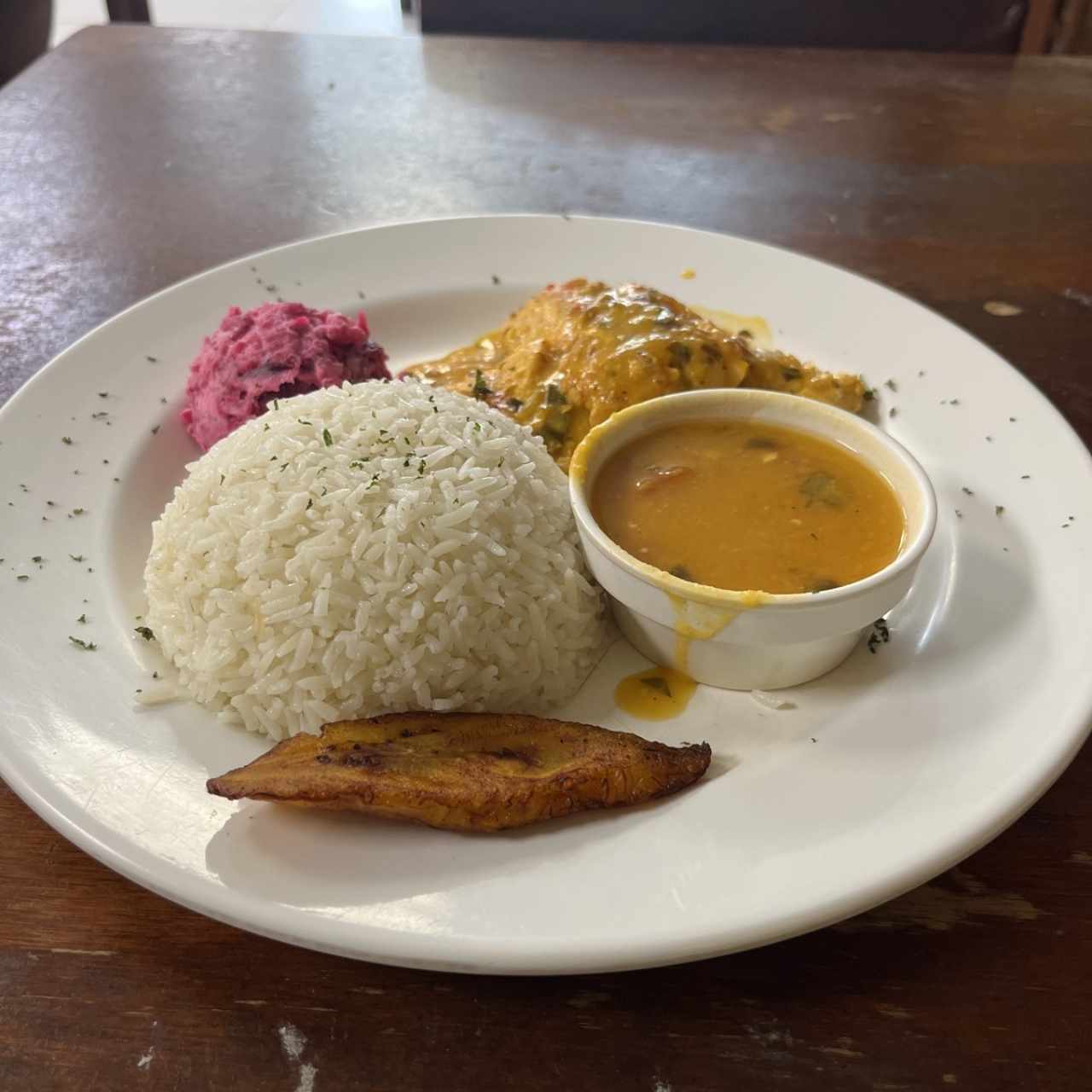 Filete de pescado a la costeña