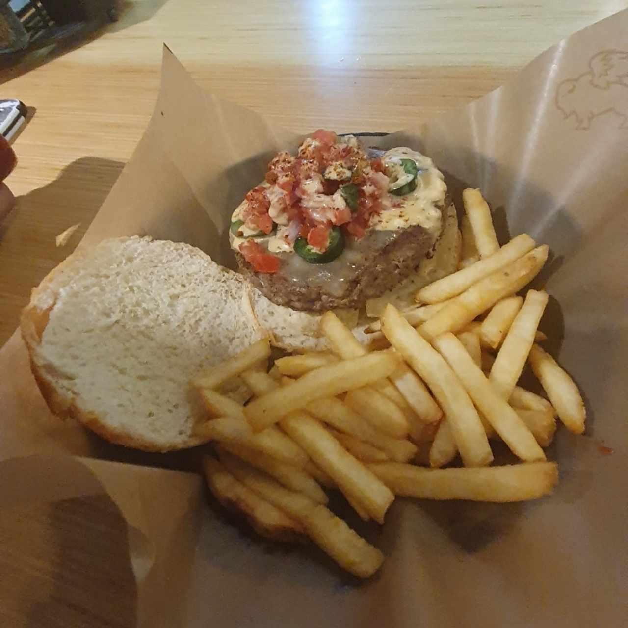 nachos burger 