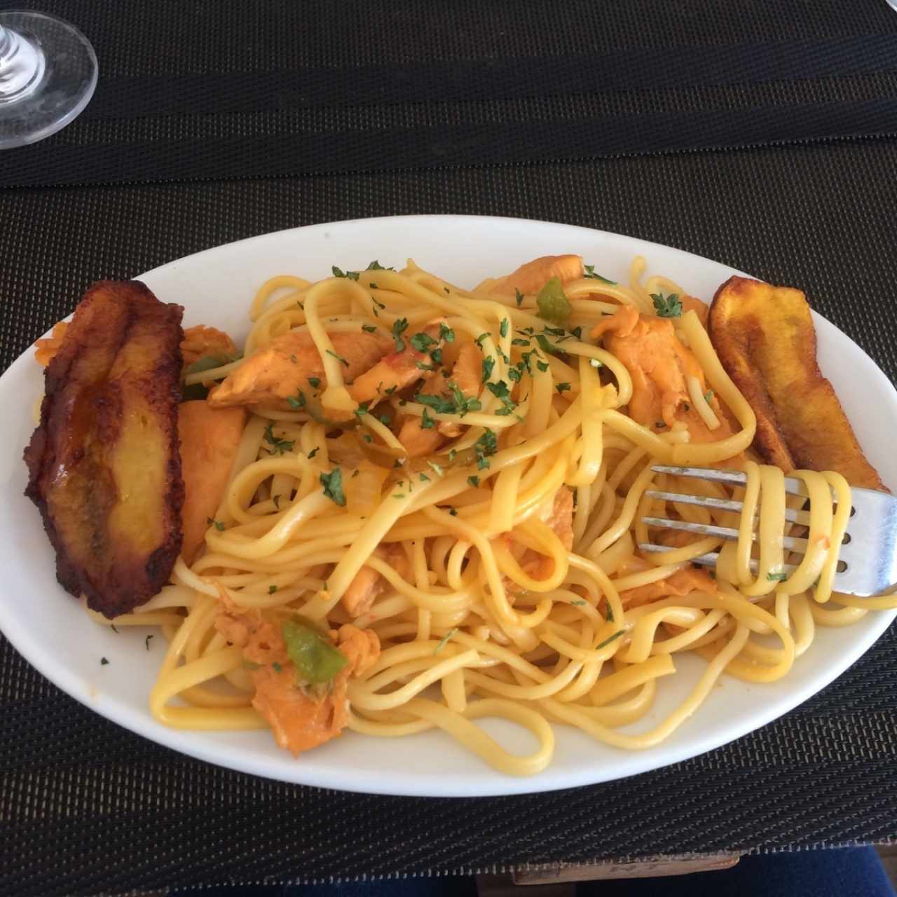 pasta con pollo