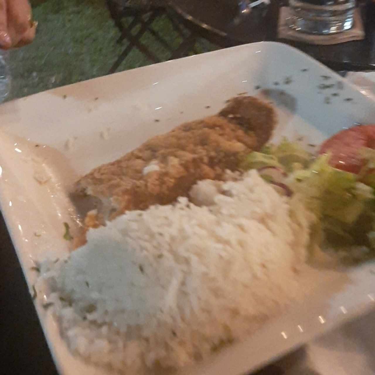 la foto no le hace justicia al sabor de este filete de pescado