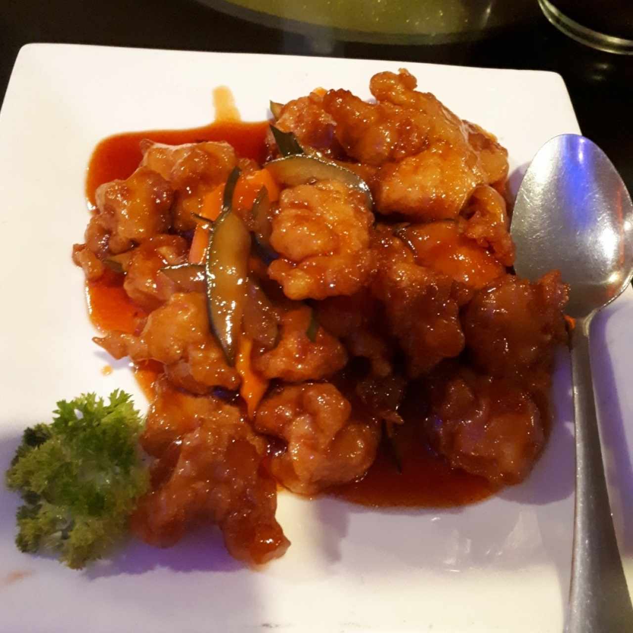 Pollo en salsa agridulce