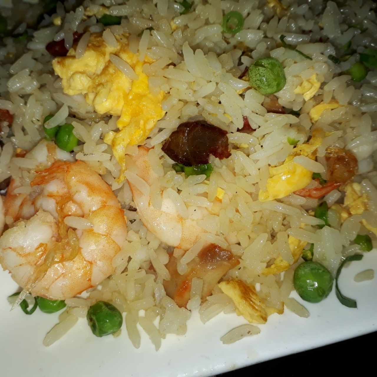 Arroz frito estilo cantones