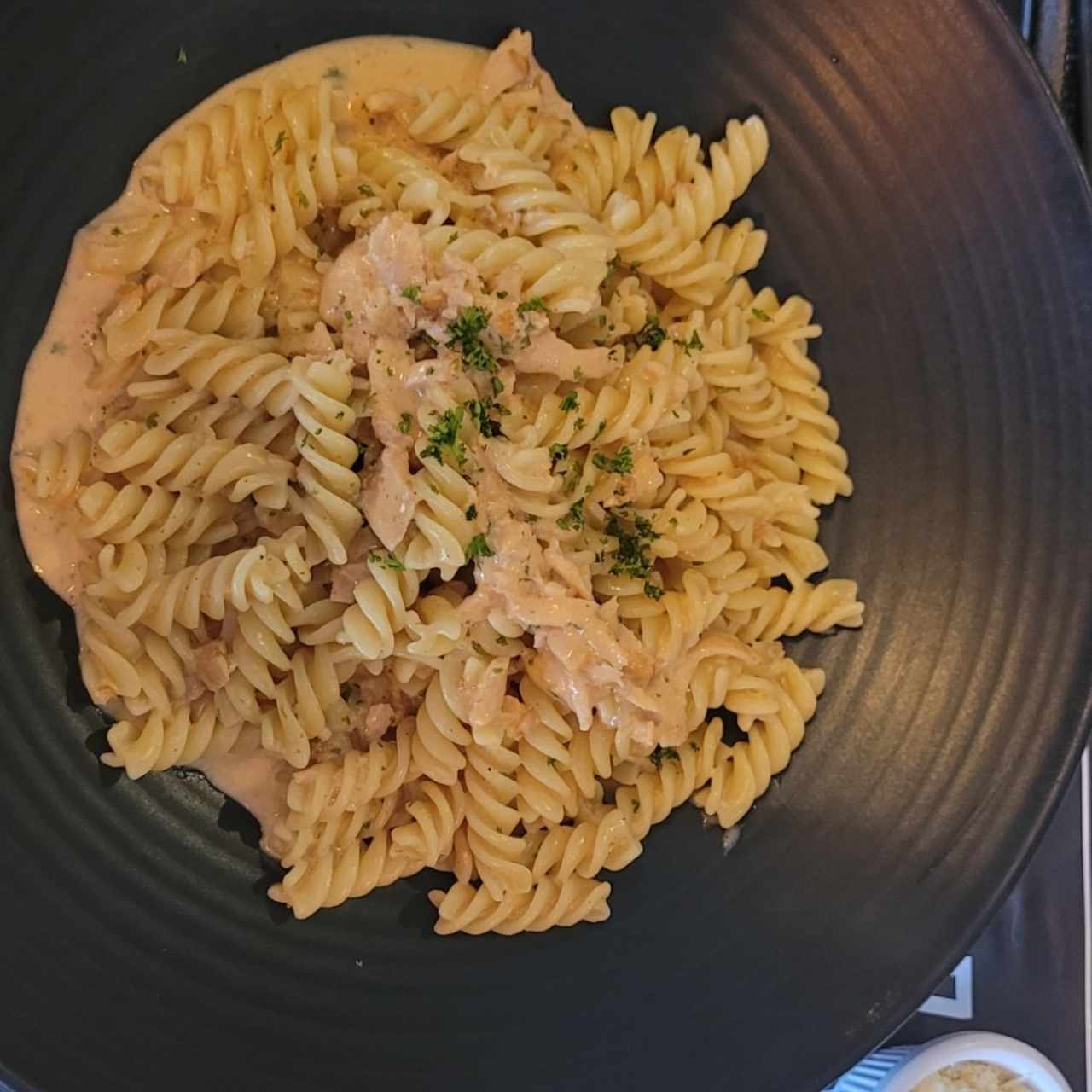 Pasta Tradizionale - Fusilli Al Salmone