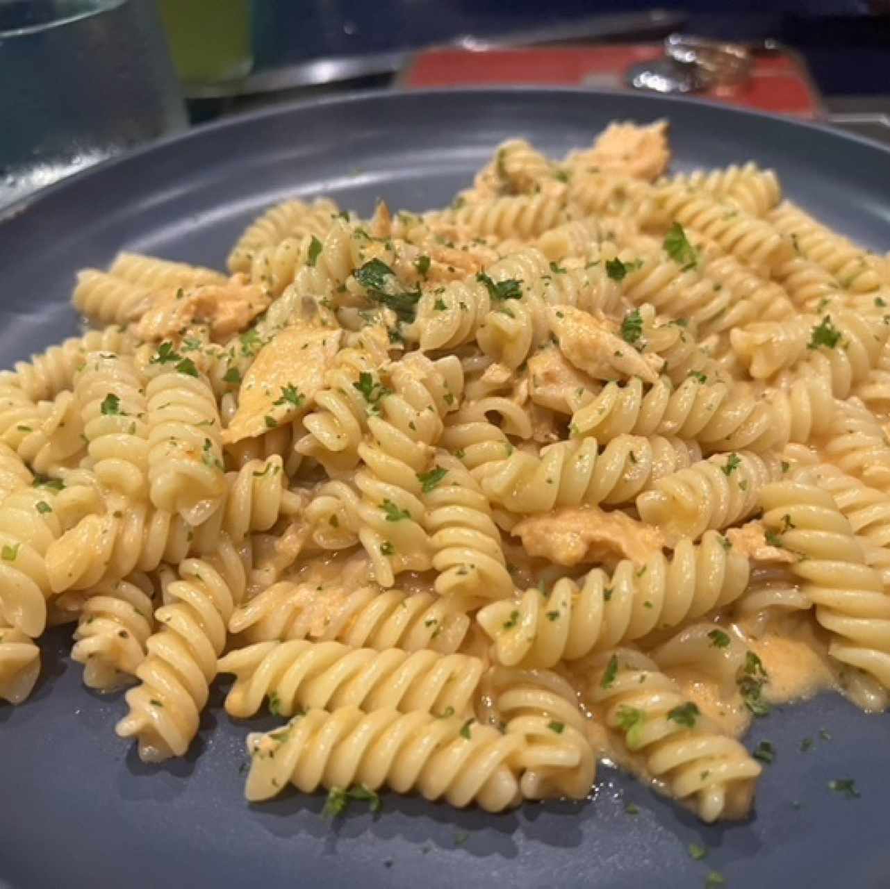 Pasta Tradizionale - Fusilli Al Salmone