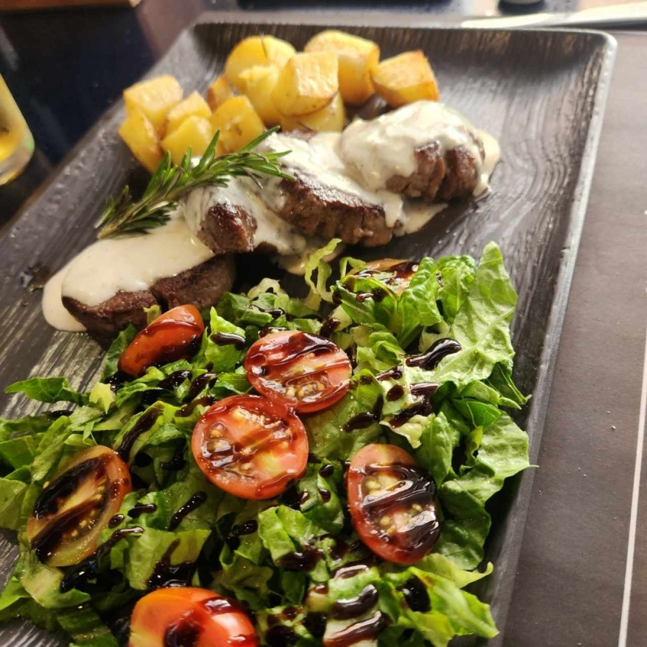 Tagliata di Filetto al Gorgonzola