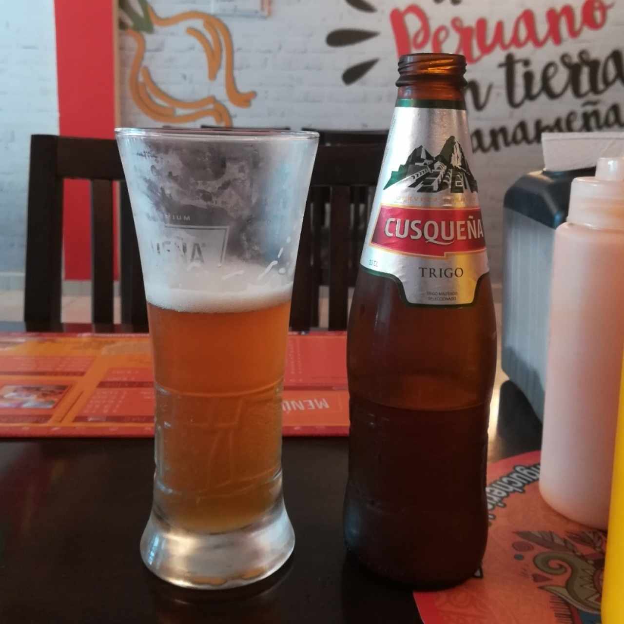 cerveza Cusqueña a base de trigo, deliciosa. 