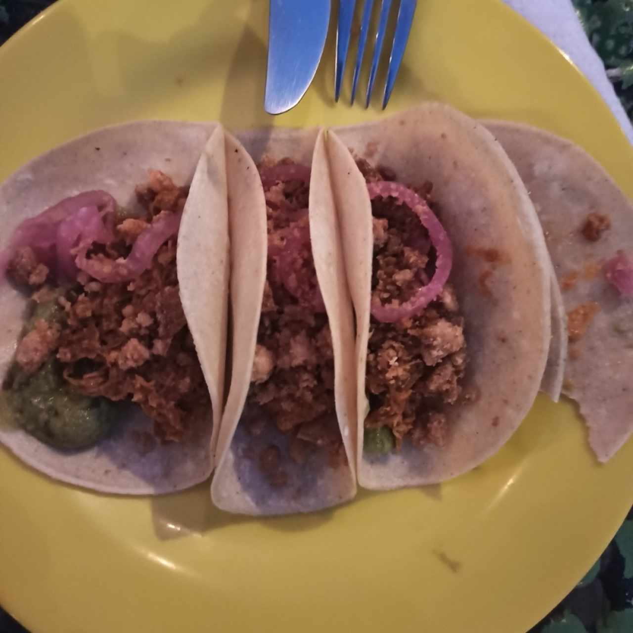 4 TACOS POR $10 - Cochinita Pibil