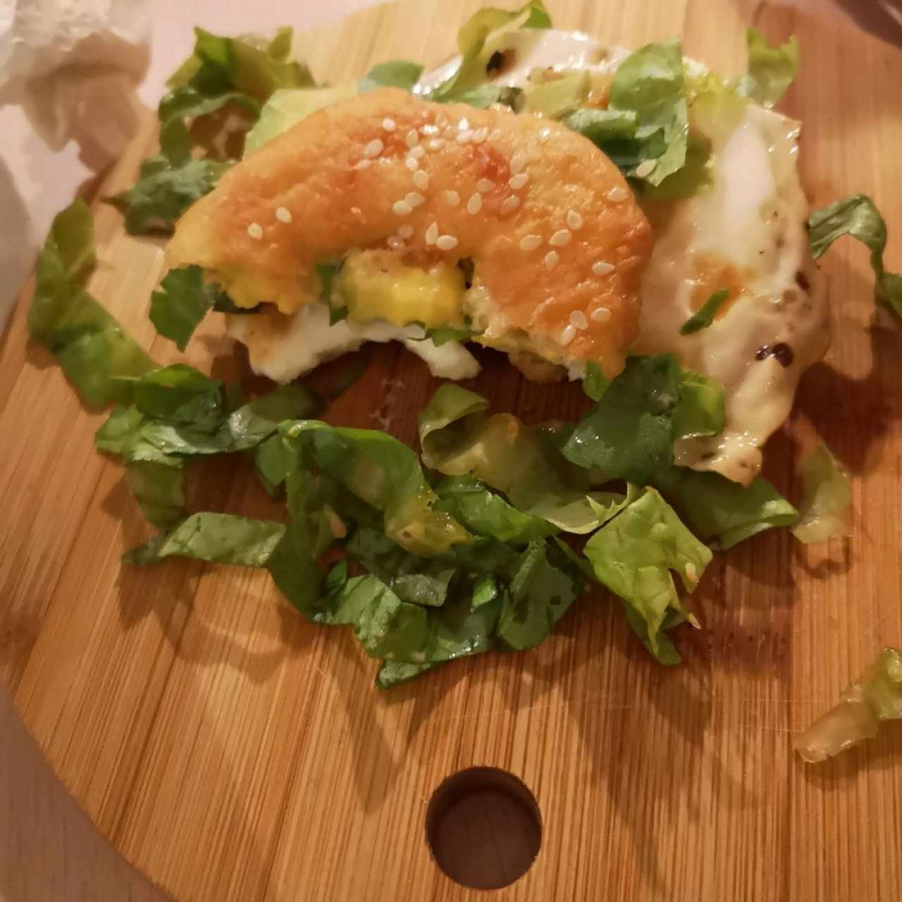 Bagel relleno. Pan de almendras 