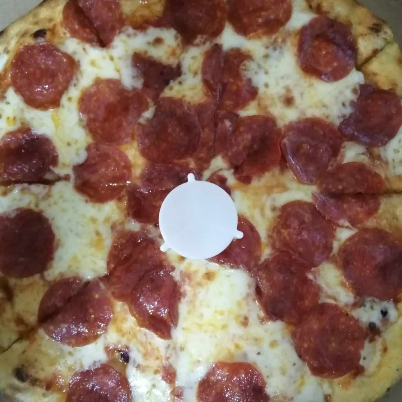 Pizzas Clásicas - Pepperoni