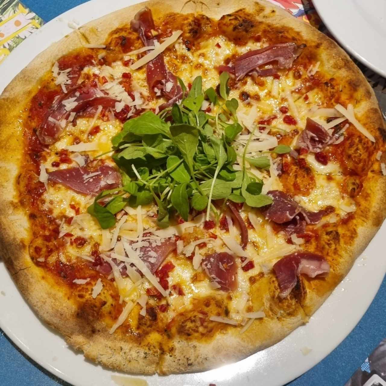 pizza jamón serrano