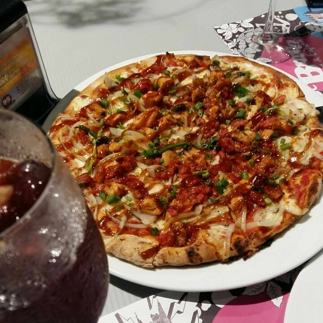 Pizza de pollo BBQ