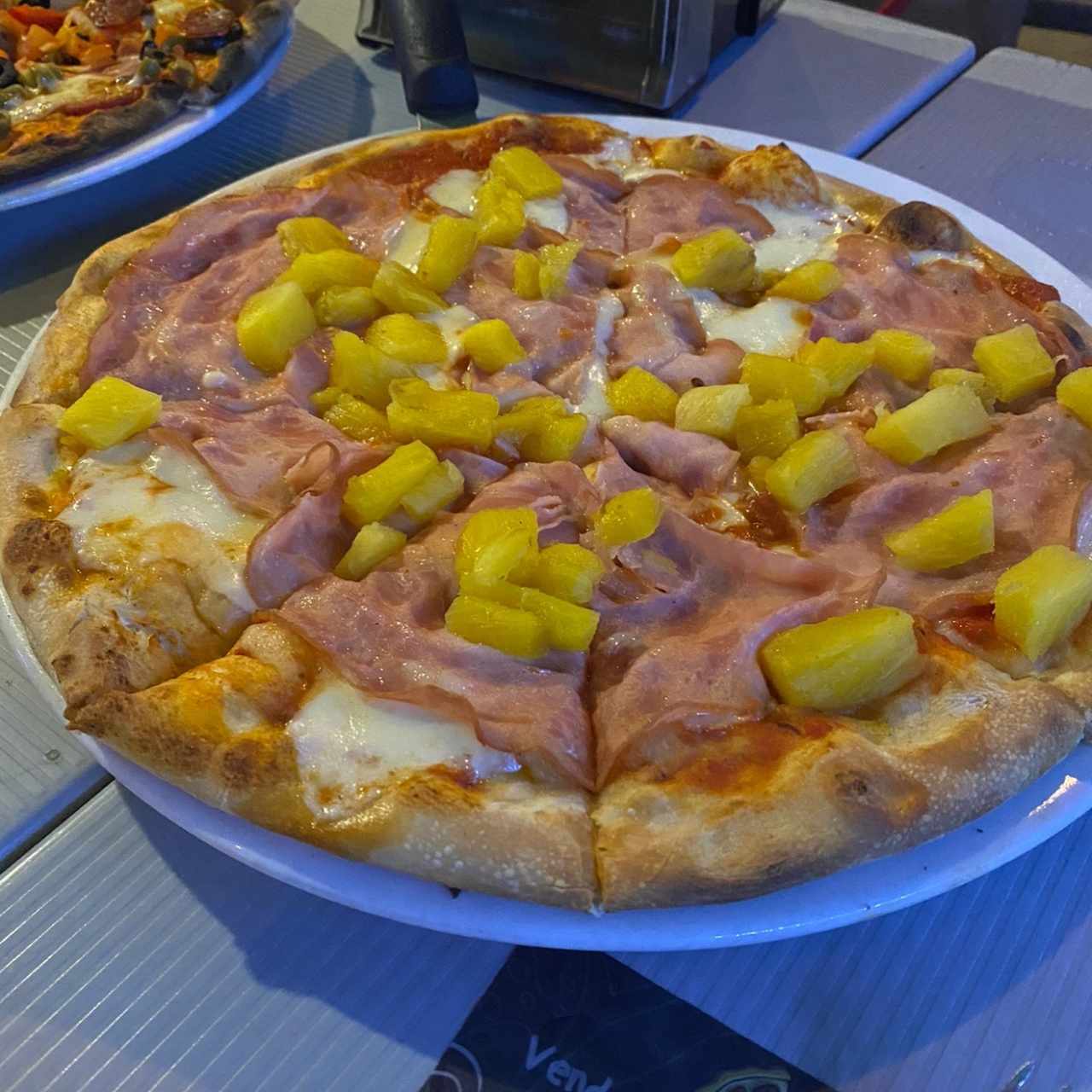 Pizza hawaina