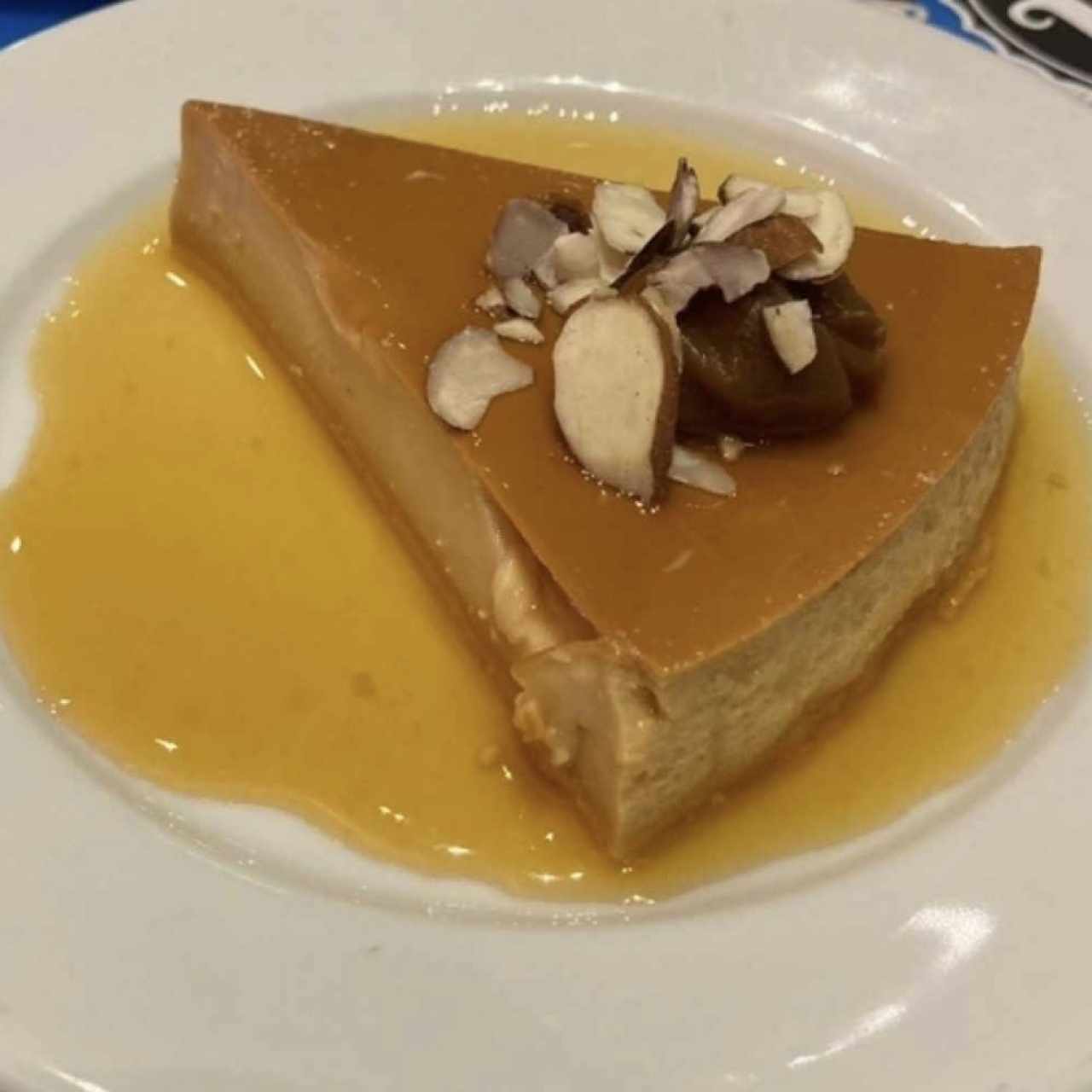 Flan casero con dulce de leche