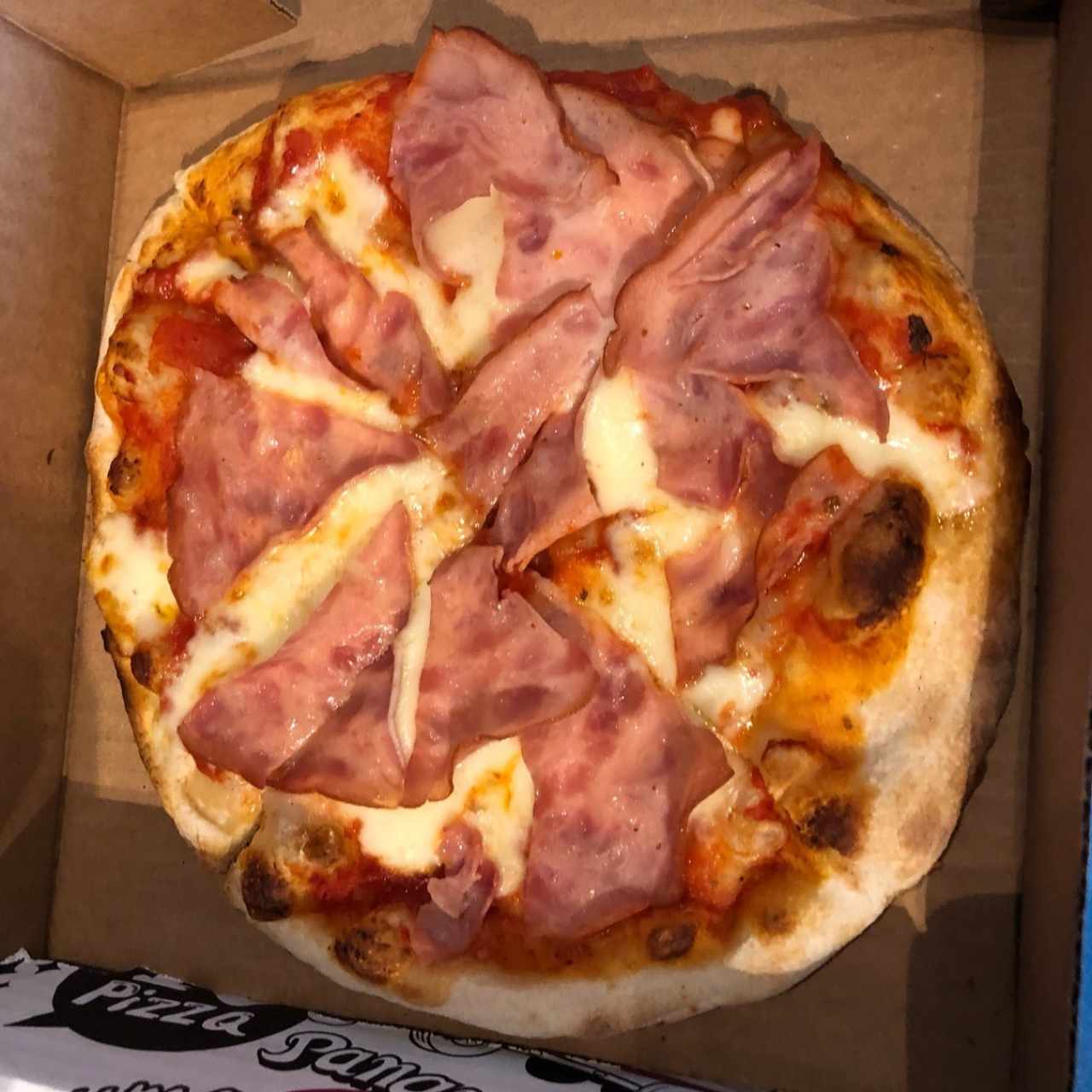 Pizza jamon