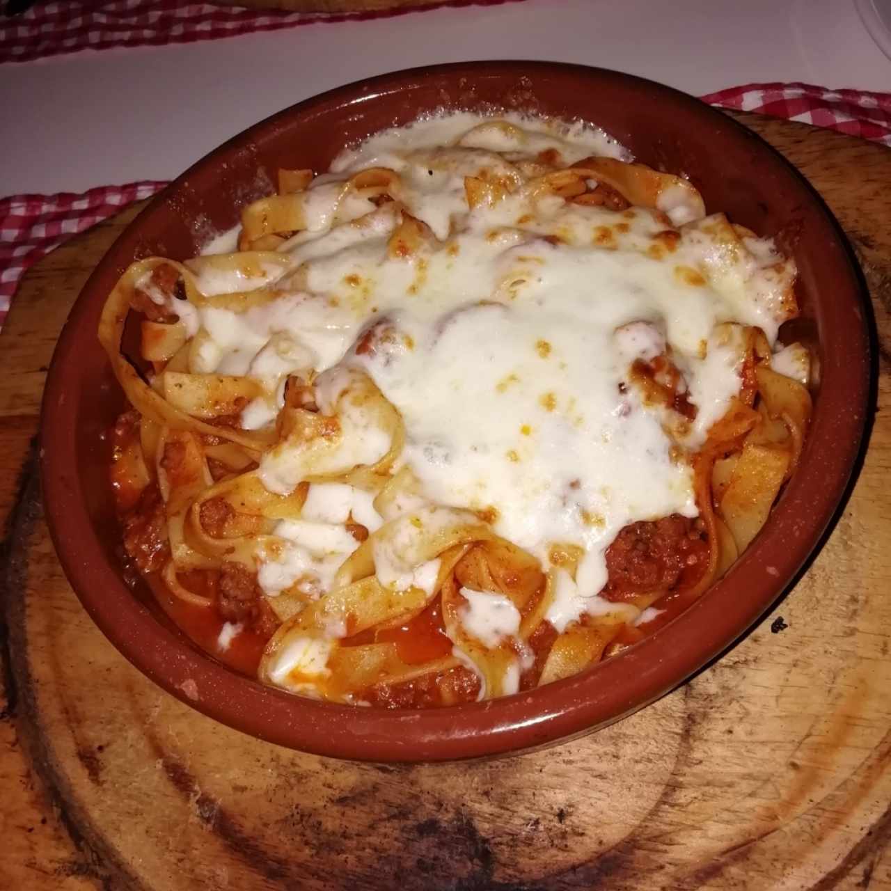 Fettuccine a la Boloñesa