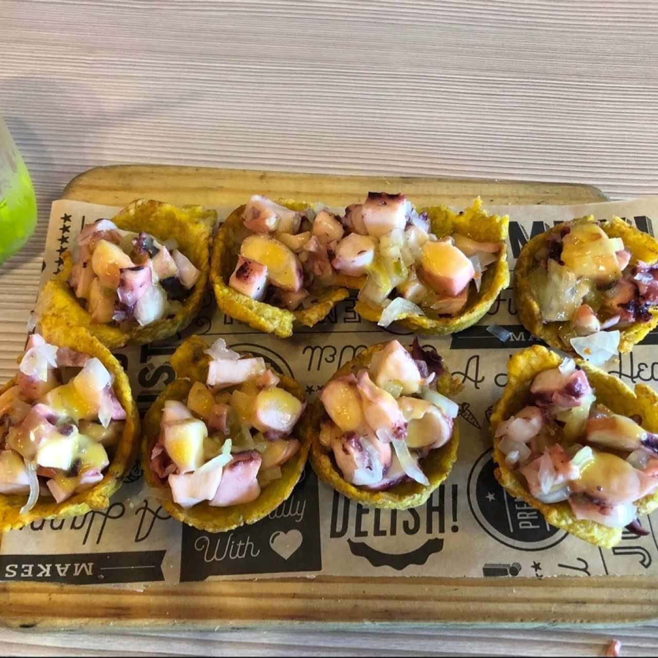 Patacones rellenos de ceviche