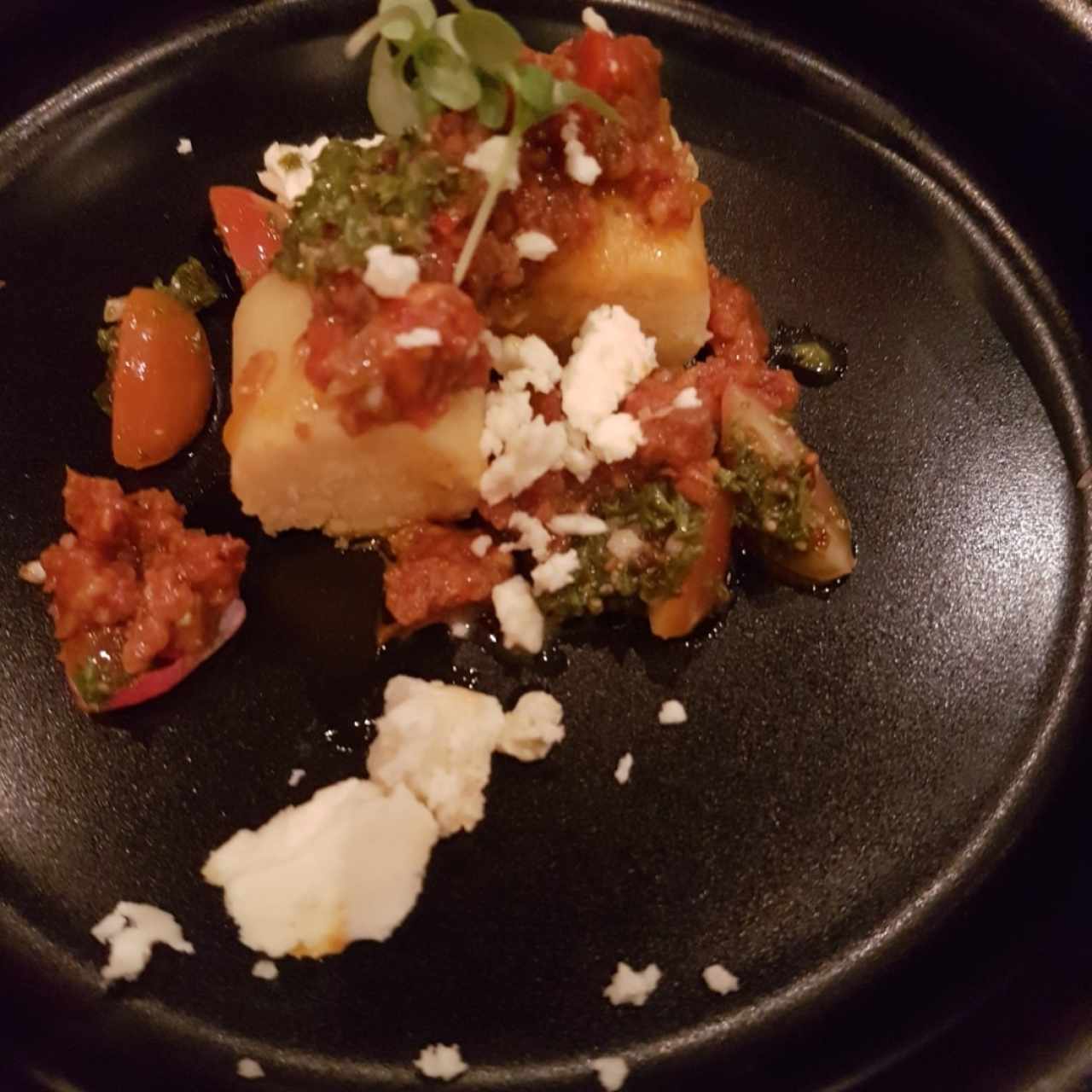 causa de plátano con chorizo tableño 